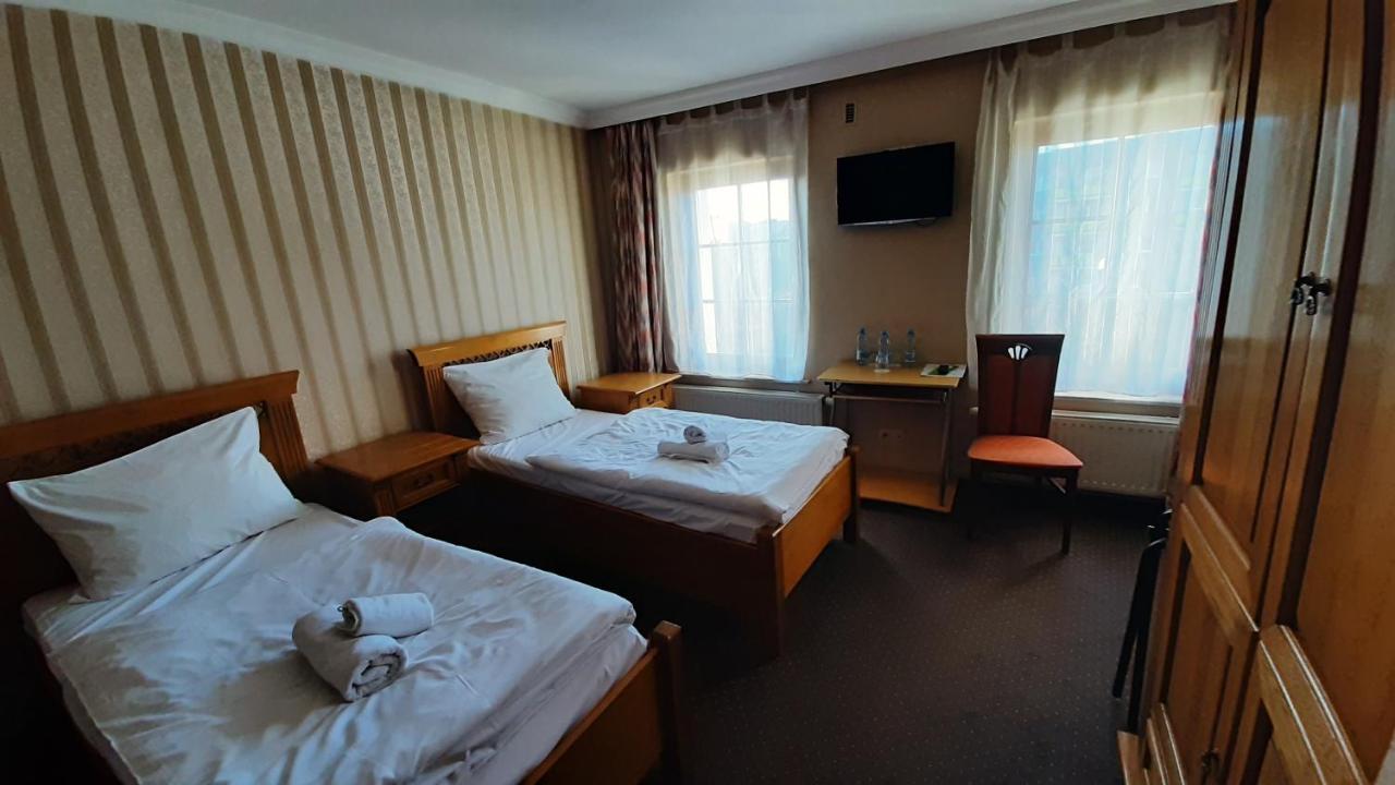 Hotel Jankow Żary Eksteriør bilde